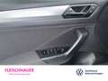 Volkswagen T-Roc Life 1.0 TSI LED+NAVI+SHZ+PDC V&H+DC+SHZ+DAB+ Schwarz - thumbnail 8