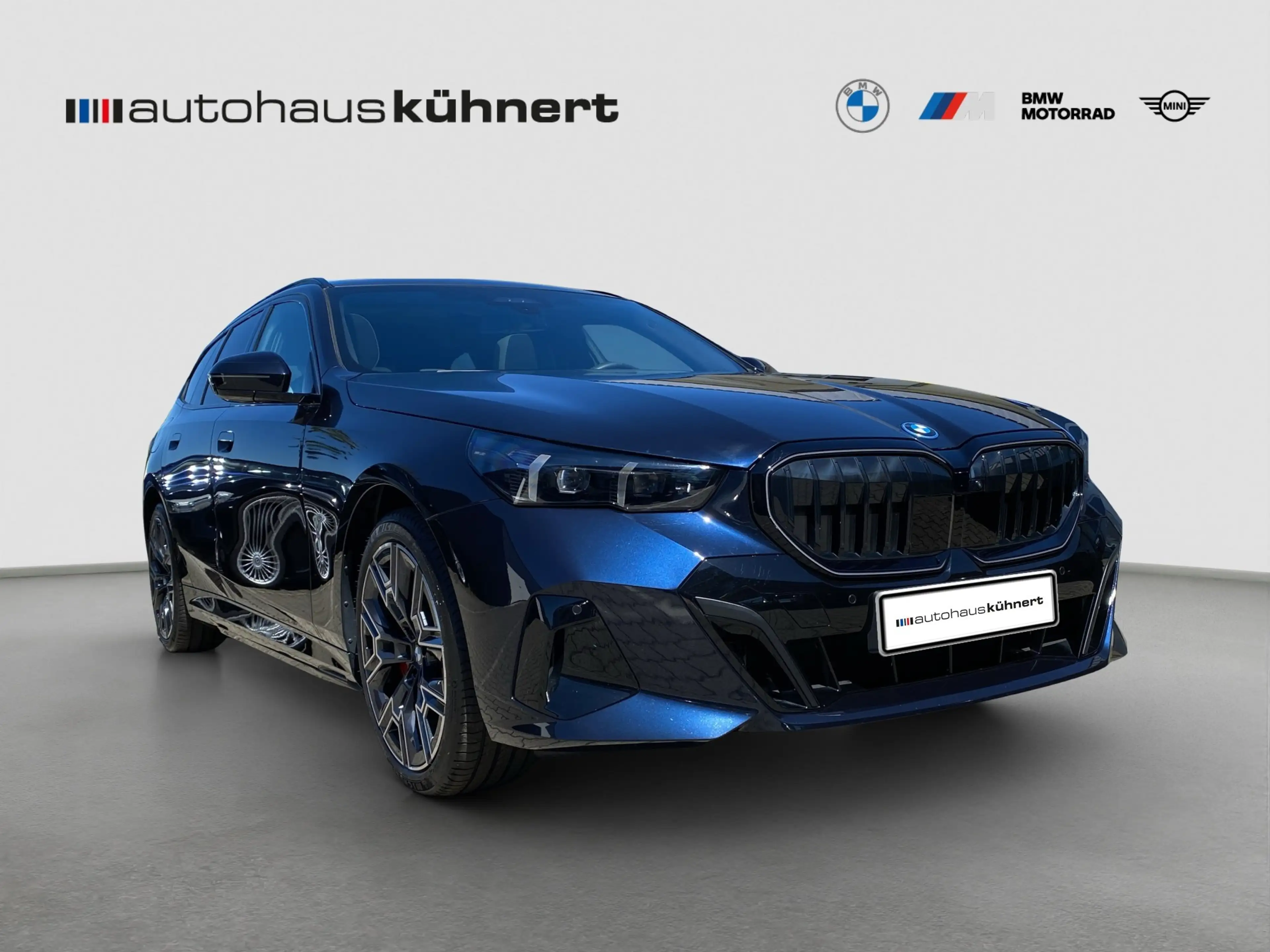 BMW 550 e xDrive Touring ///M-Sport PRO ACC PanoD SpurAss — photo 9