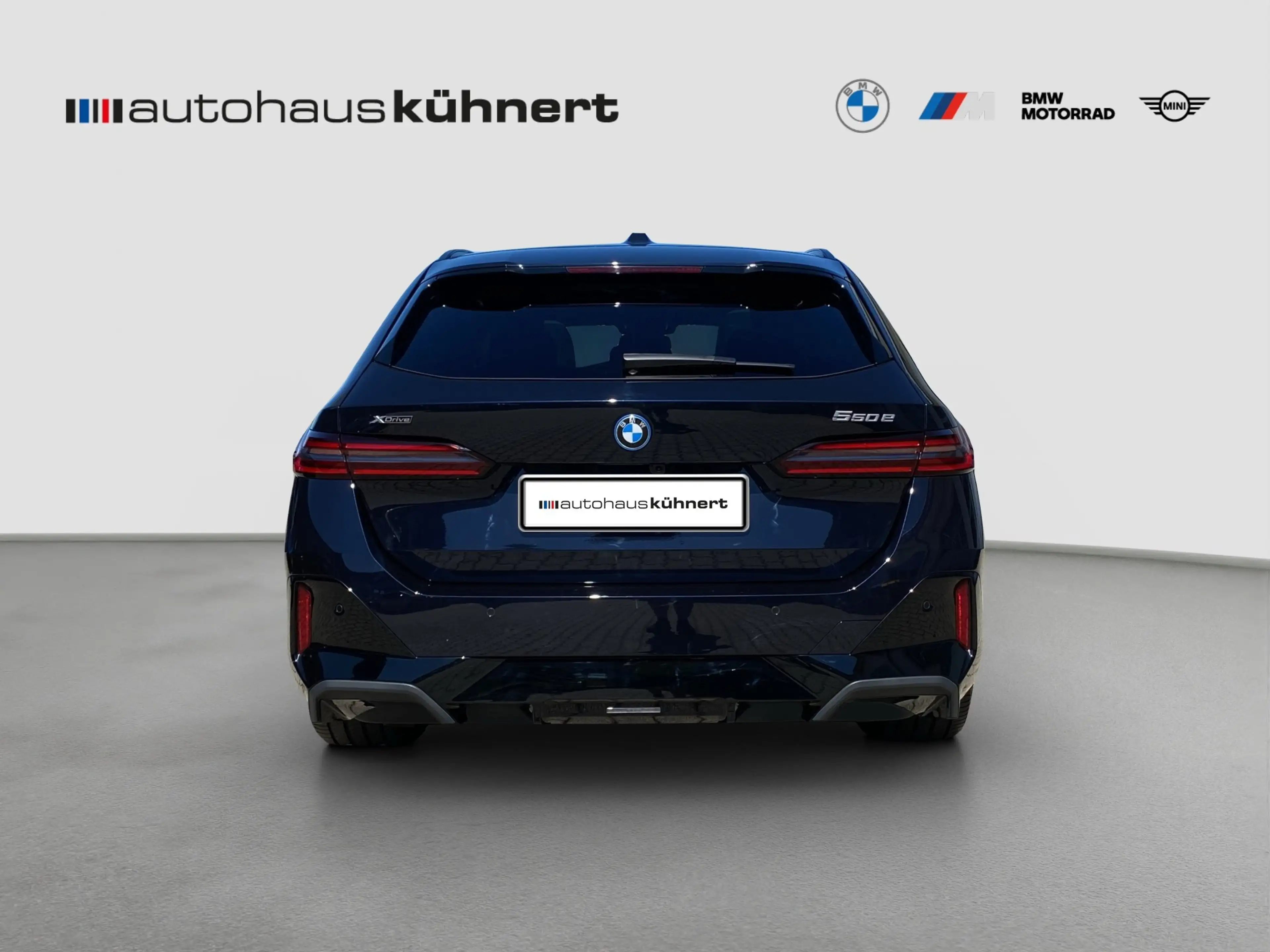 BMW 550 e xDrive Touring ///M-Sport PRO ACC PanoD SpurAss — photo 6