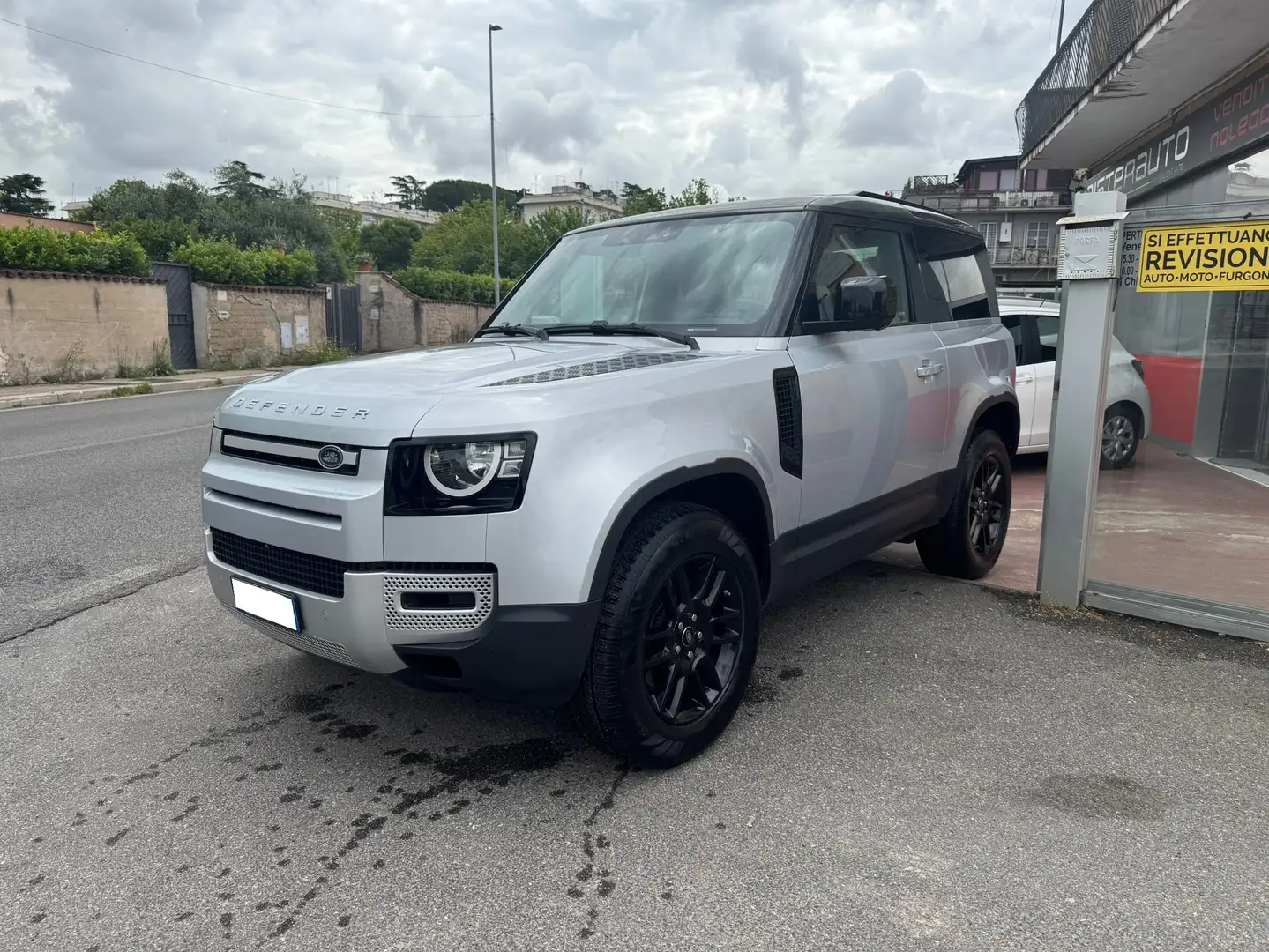Land Rover Defender Defender 90 IVA ESP. X-Dynamic HSE awd 250cv auto Gris - 1