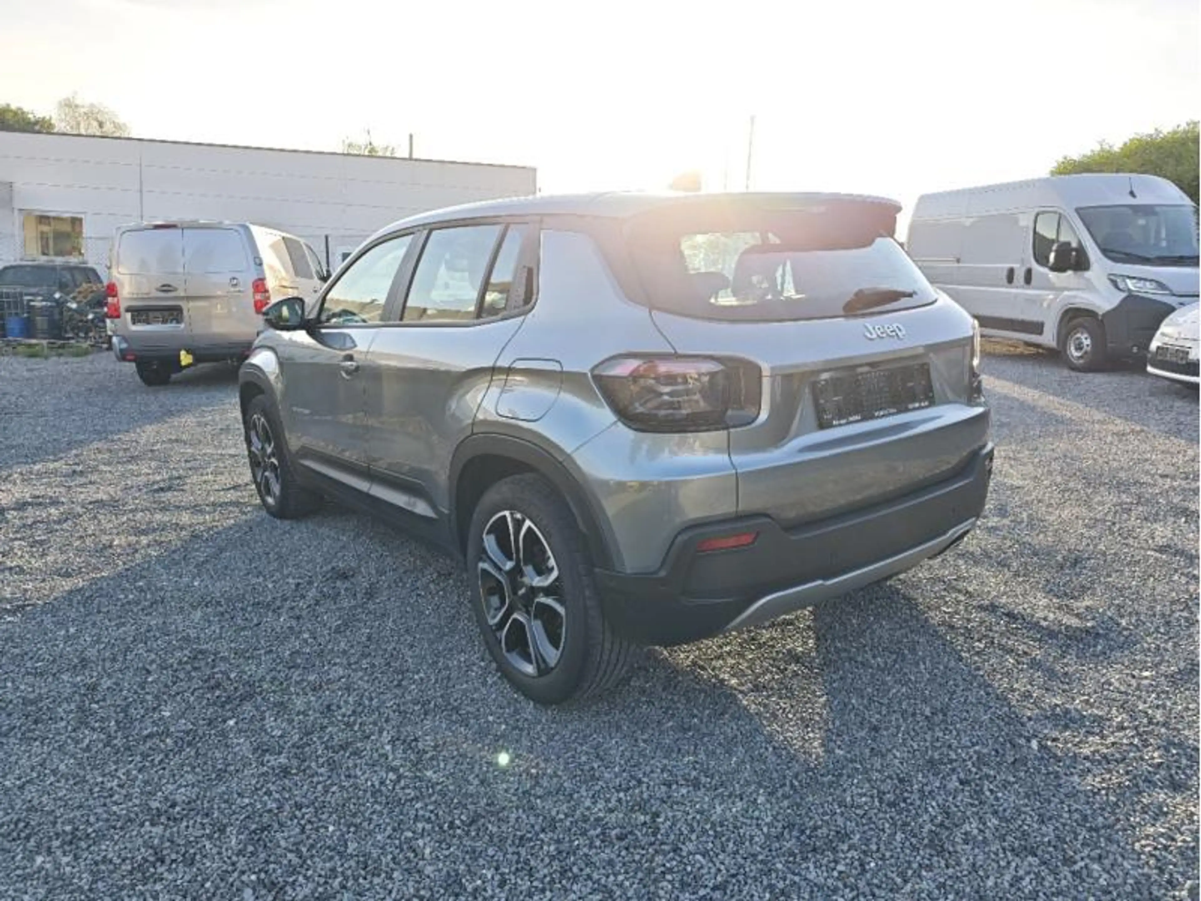 Jeep Avenger Altitude — photo 4