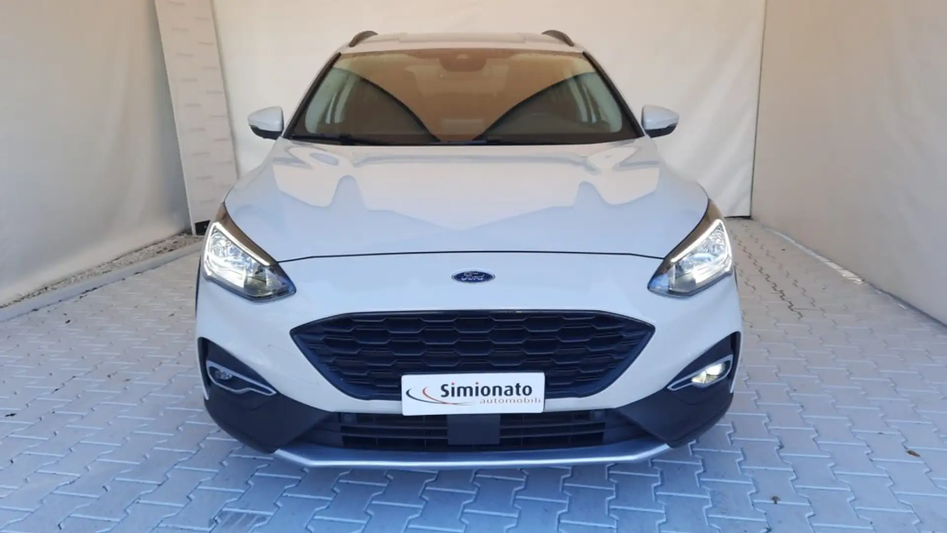 Ford Focus 1.5 EcoBlue 120 CV automatico SW Active Co-Pilot Blanc - 2