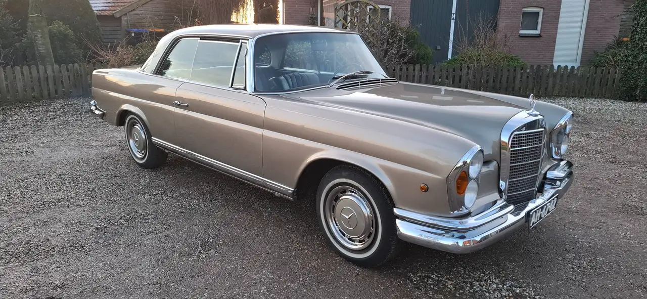 Mercedes-Benz S 280 SE Coupé Automaat (W111), foto 8