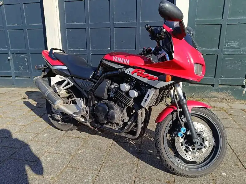 Yamaha Fazer 600 - foto 8