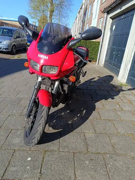 Yamaha Fazer 600 - foto 2
