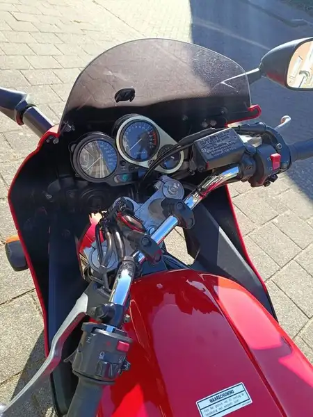 Yamaha Fazer 600 - foto 4