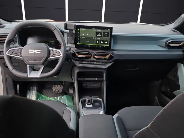 Dacia Duster view 11