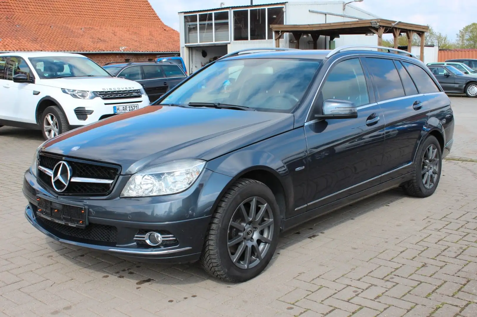 Mercedes-Benz C 250 T CGI Automatik Klimaau. PDC Grau - 1