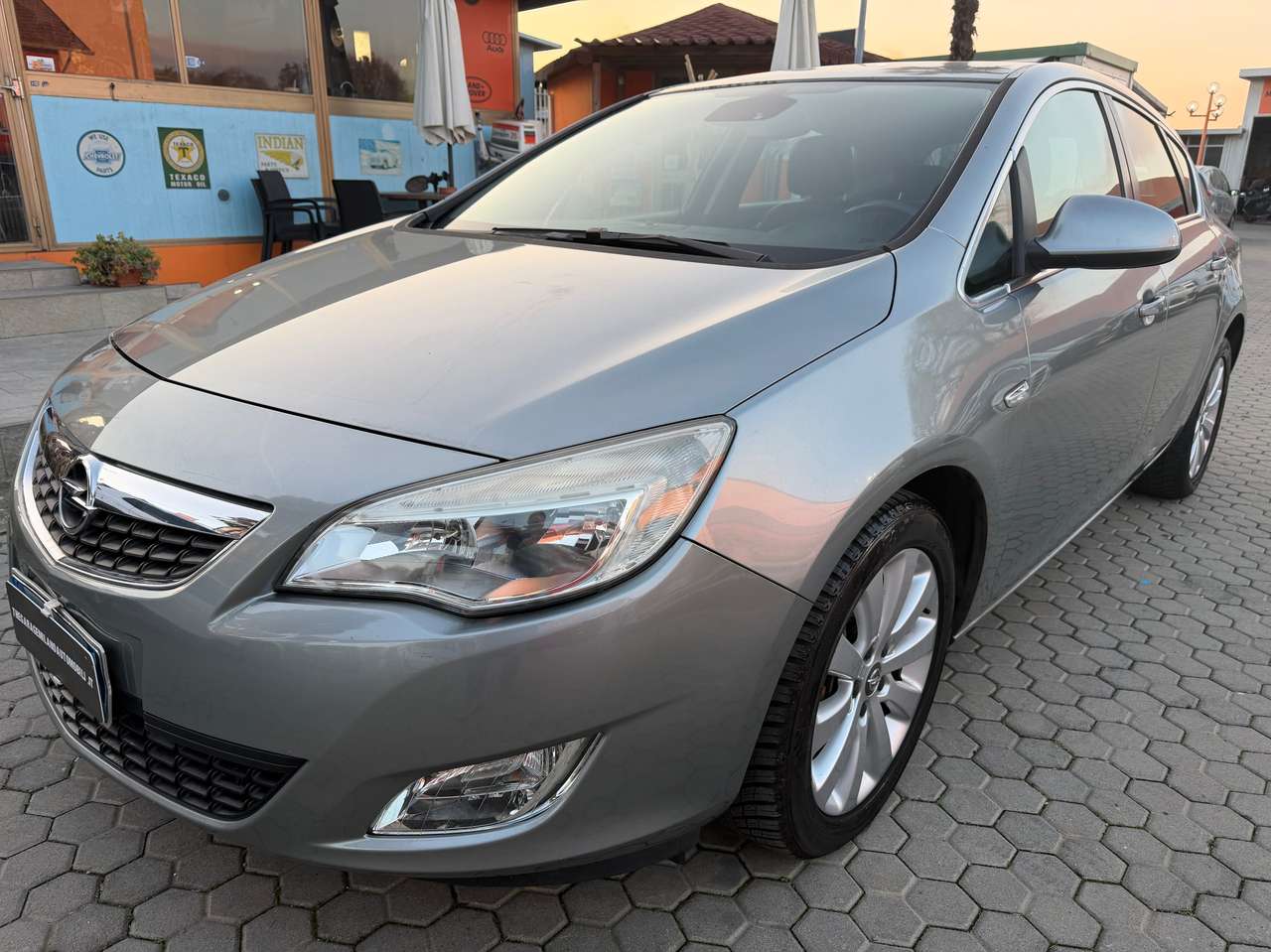 Opel Astra 5p 1.7 cdti Cosmo 110cv OK NEOPATENTATI
