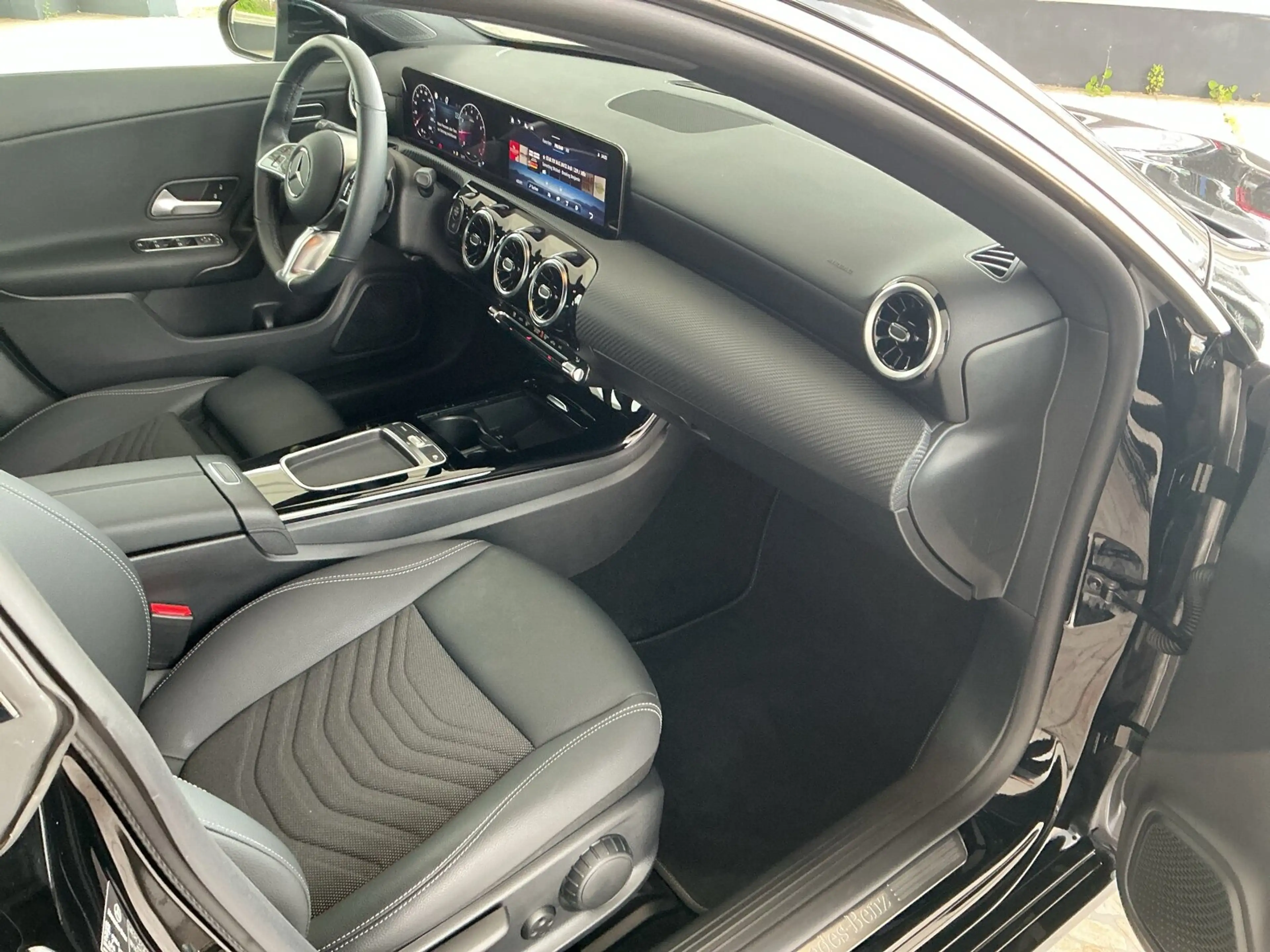 Mercedes-Benz CLA 200 CLA 200 SB Navi/Kamera/Klima/LED/Park-Assist. — photo 11