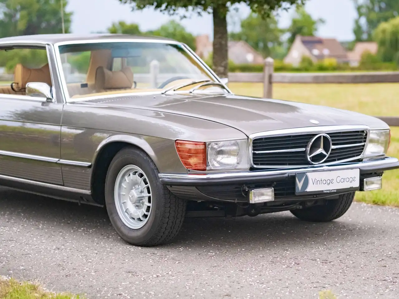 Mercedes-Benz SLC 350, foto 8