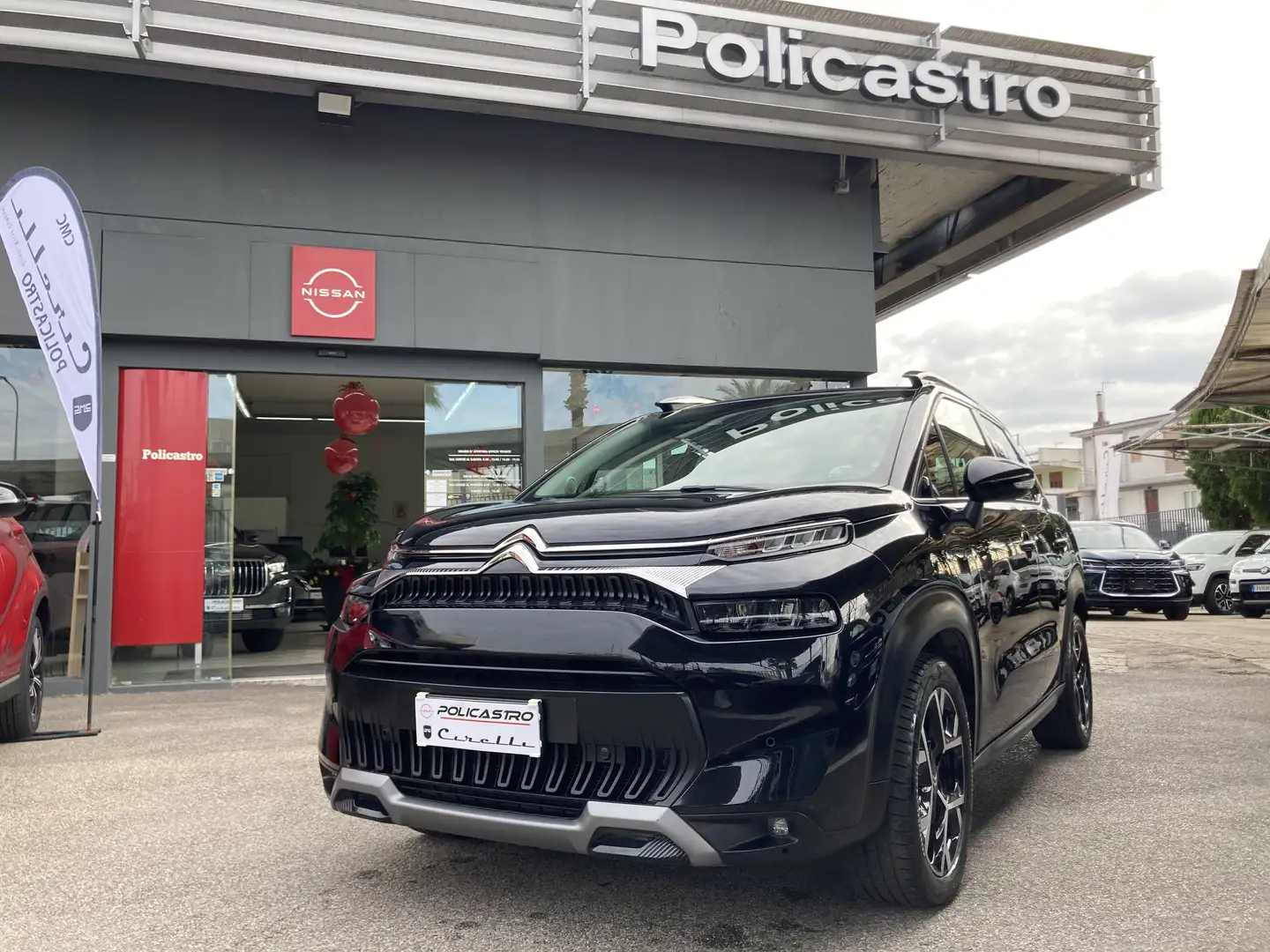 Citroen C3 Aircross 1.2 puretech Shine Pack s NAVI TELECAMERA CRUISE Nero - 1