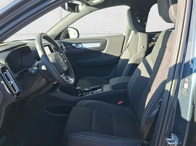 Volvo XC40 B3 Plus Dark Aut. Ansicht 7
