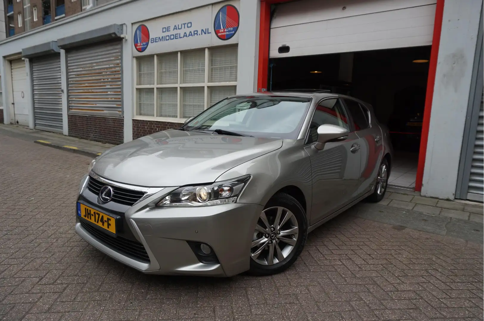 Lexus CT 200h Executive * MANIAKAAL LEXUS ONDERHOUDEN * Panorami Szürke - 2