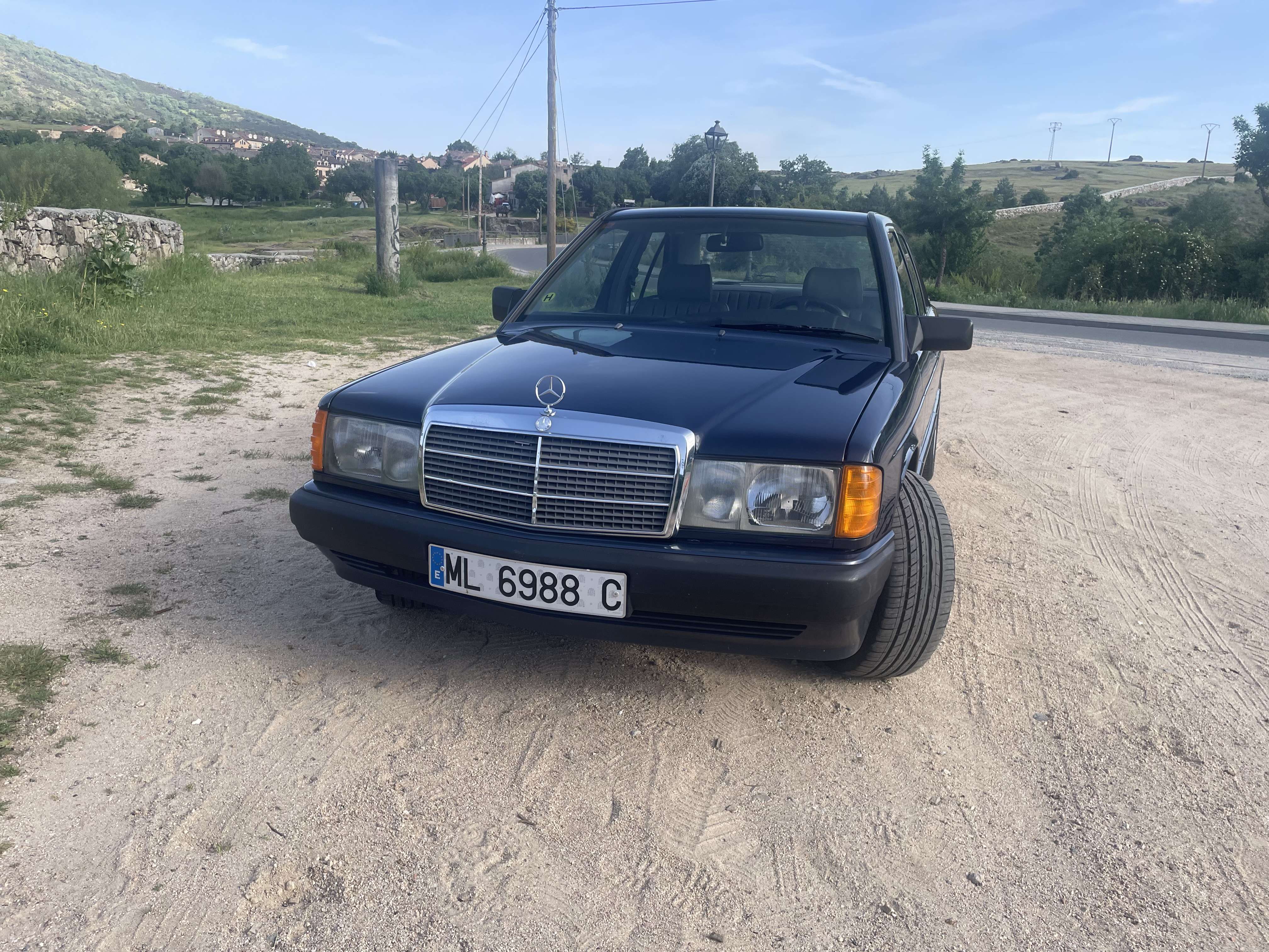 Mercedes-Benz 190 190E 1.8 - foto 1
