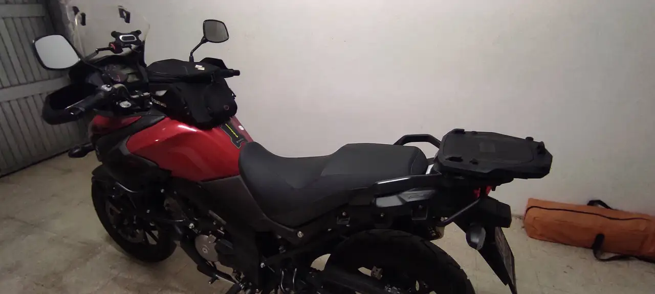 Suzuki V-Strom 650