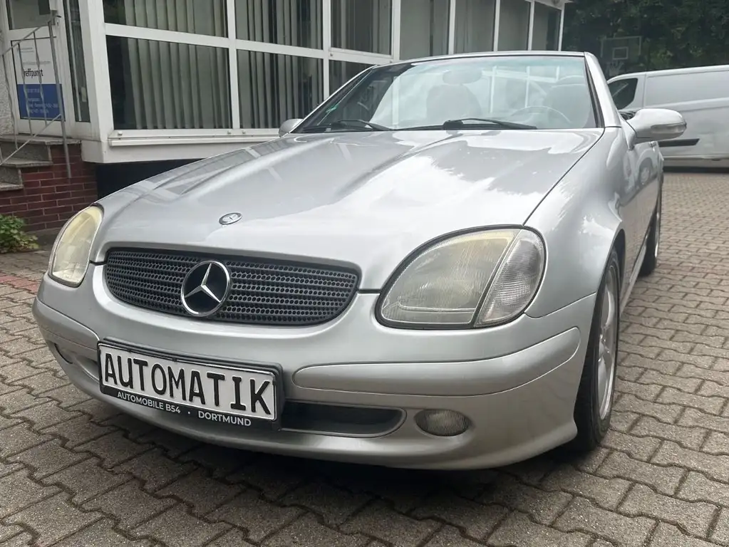 Mercedes-Benz SLK 200 2001 из Европы — купить под ключ