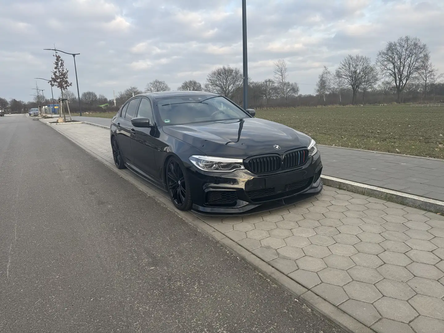 BMW M550 M550 i xDrive Чёрный - 2
