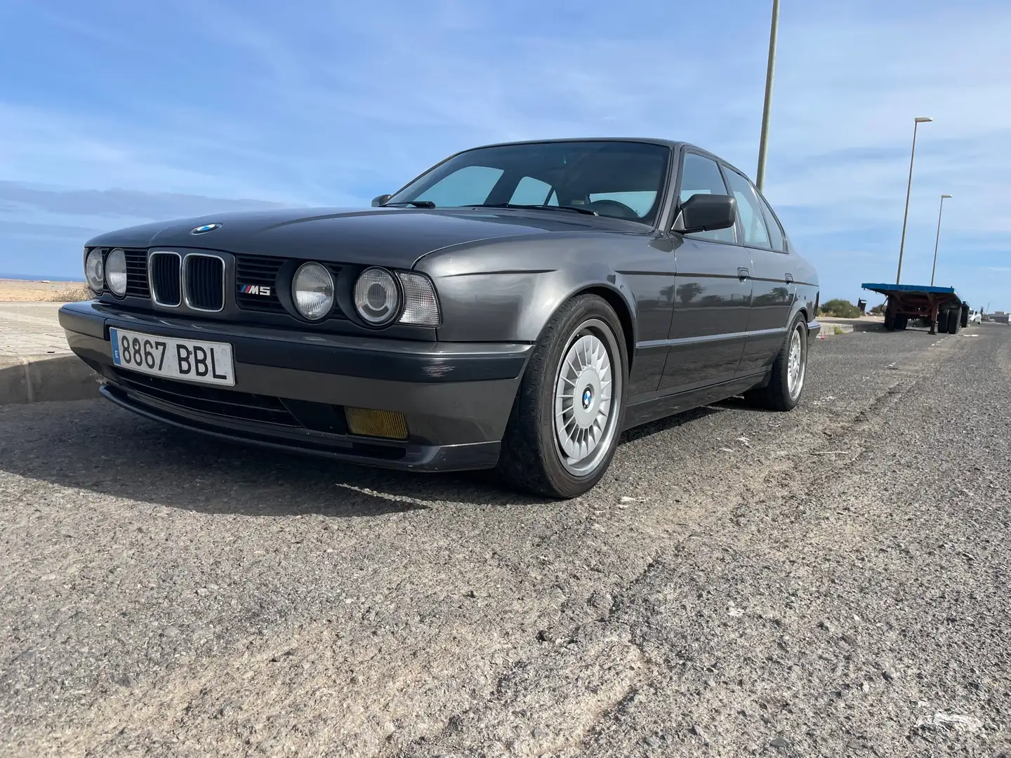 BMW M5 E34 Grey - 2
