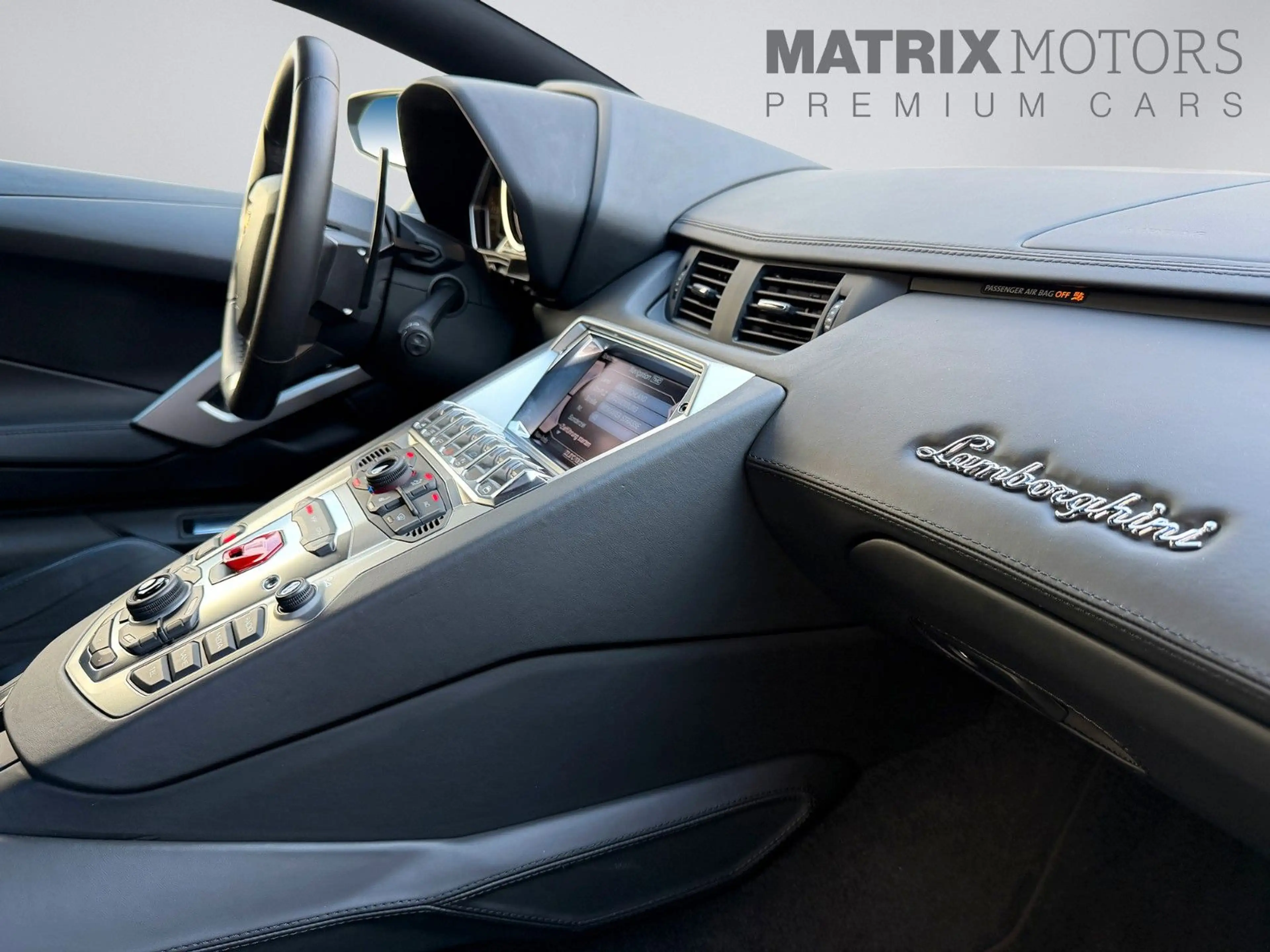 Lamborghini Aventador LP 700-4 | Lift Carbon Kamera Capristo — photo 15