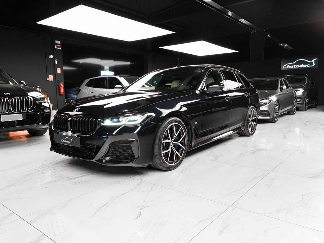BMW 520 D G31 2020 Touring LCI mhev 48V TETTO/TAGLIANDI/Msport PRO