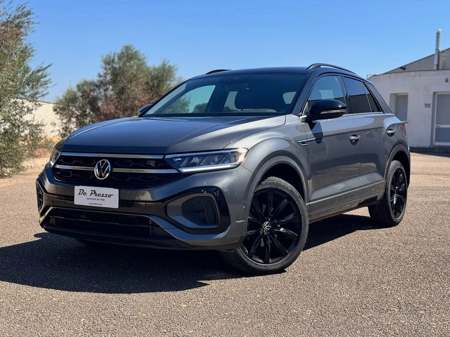 Volkswagen T-Roc T-Roc 2.0 tdi R-Line 115cv Gris - 1