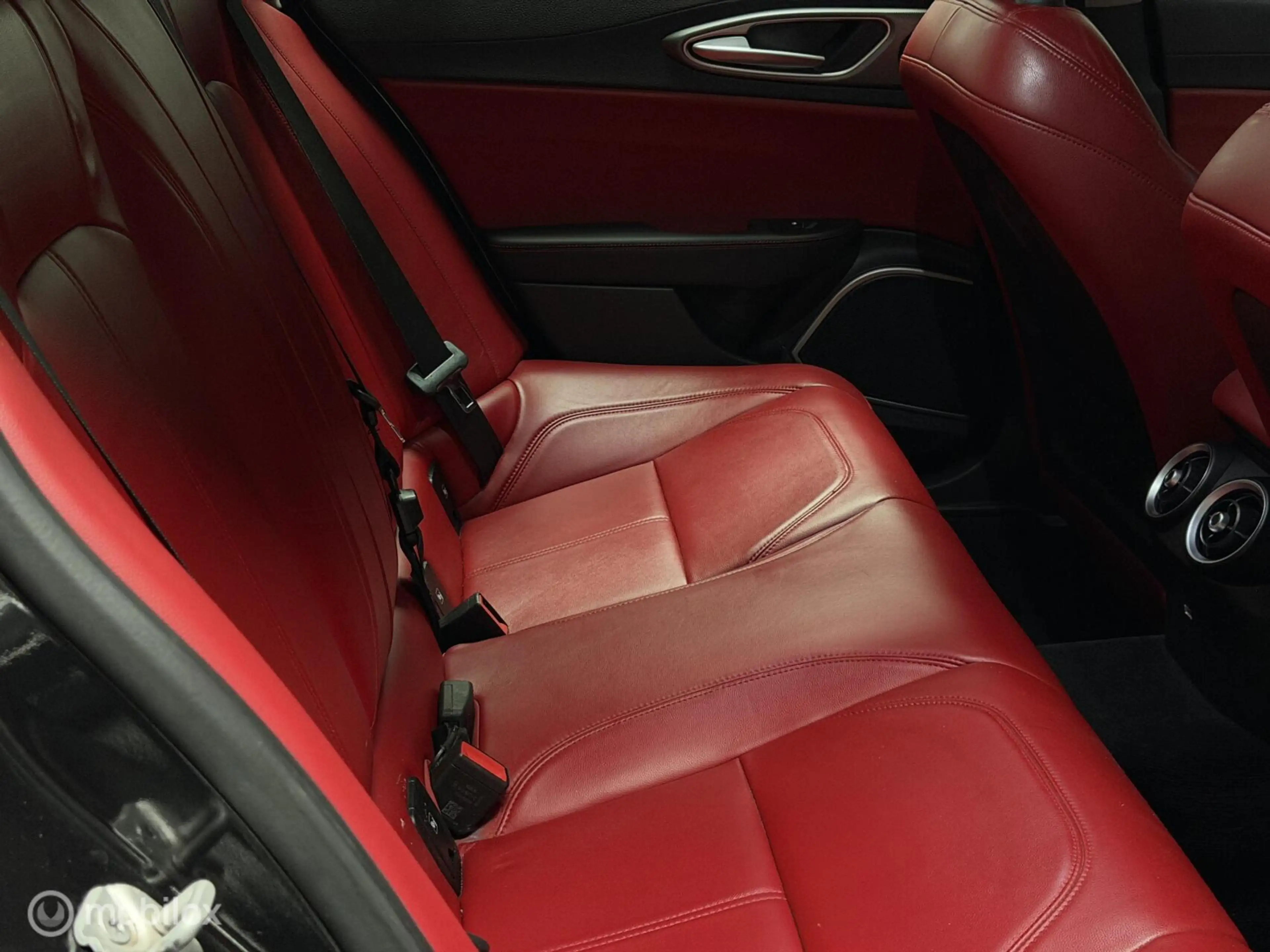 Alfa Romeo Giulia 2.2 Super|Automaat|Leder|Harman Kardon|Camera|Navi — photo 33