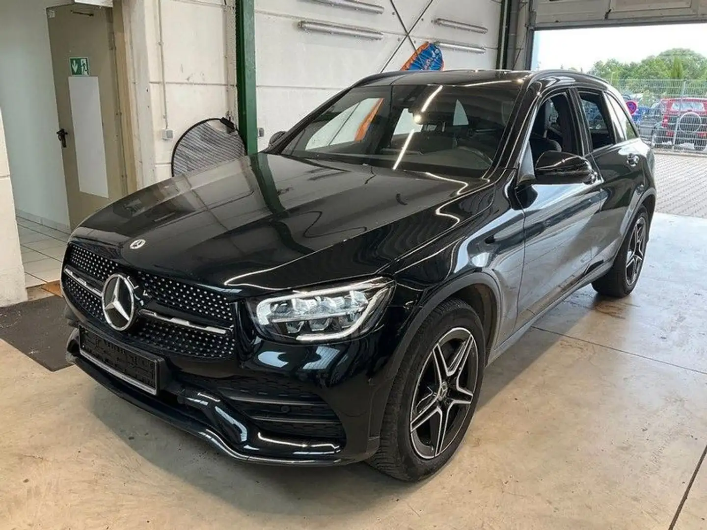 Mercedes-Benz GLC 200 GLC-Klasse GLC 200 4Matic Exclusive Schwarz - 1