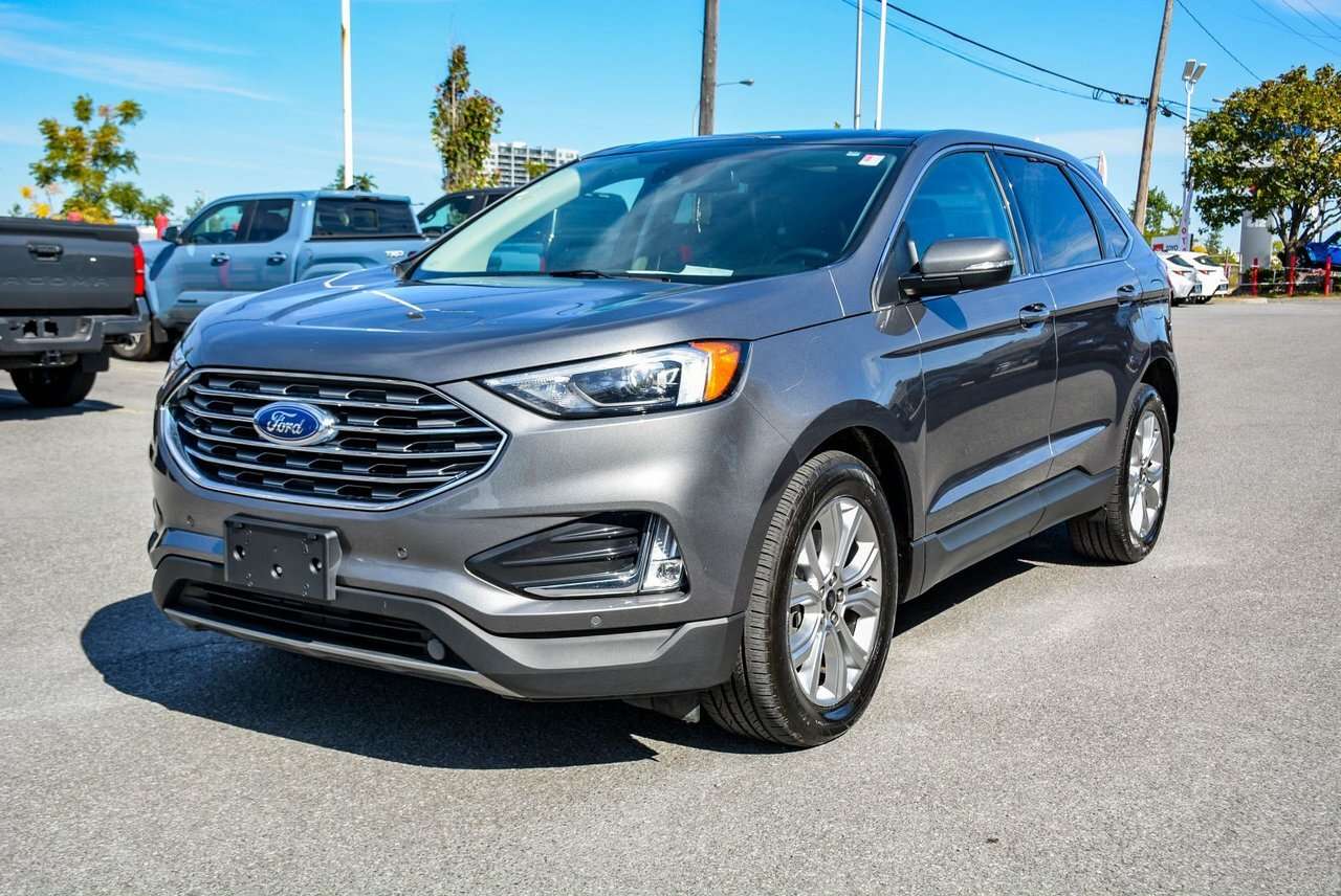 2024 Ford Edge Titanium