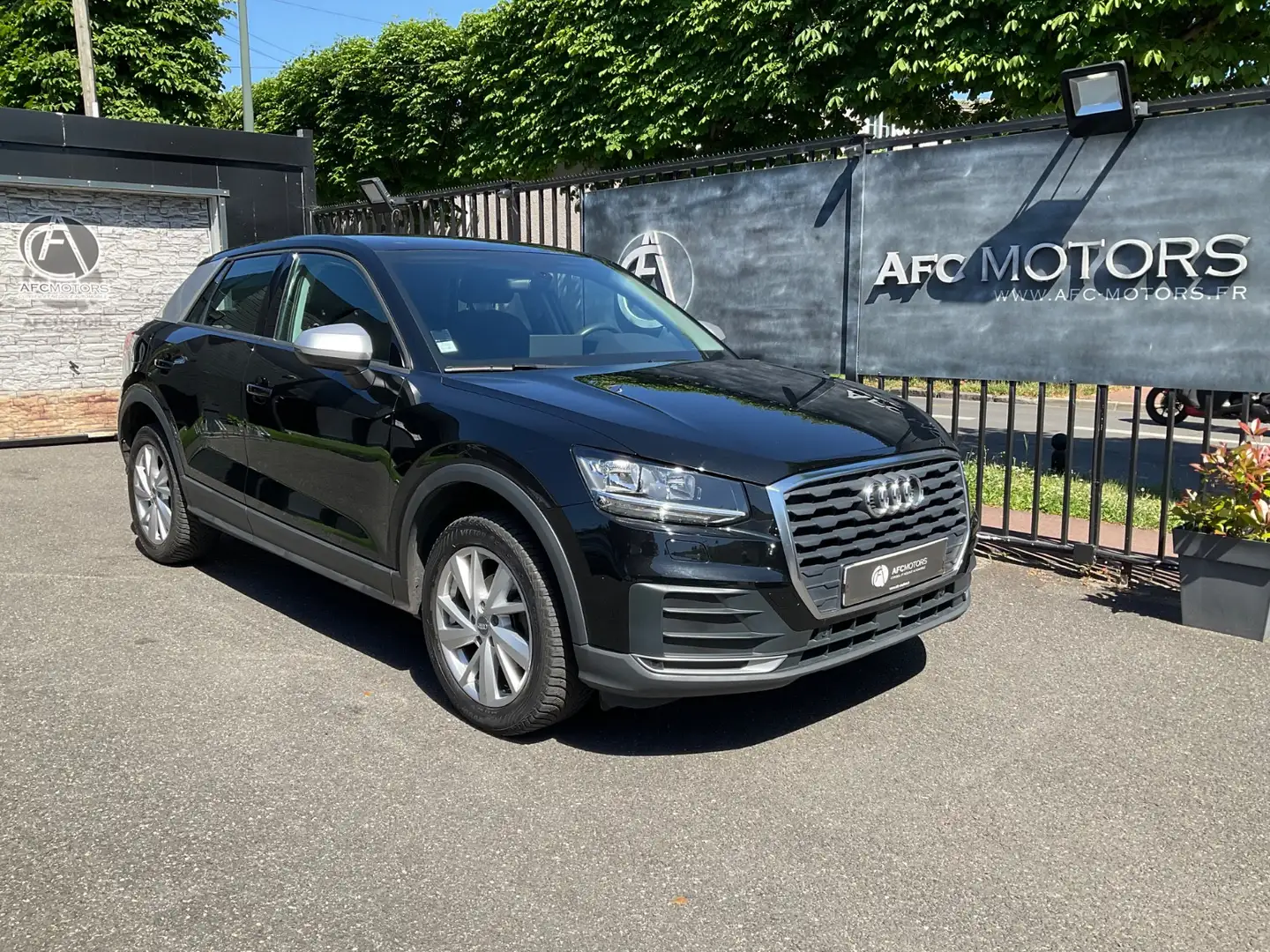 Audi Q2 35 TFSI design S-tronic Zwart - 1