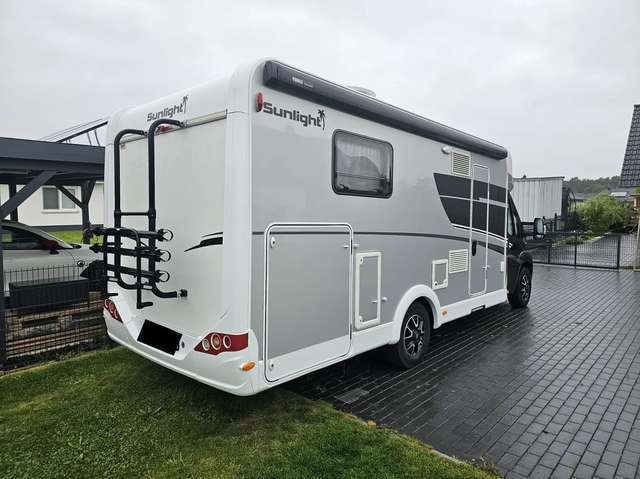 Caravans-Wohnm Sunlight Adventure XV