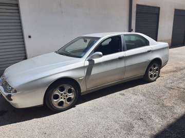 166 I 1998 2.4 jtd Progression 140cv