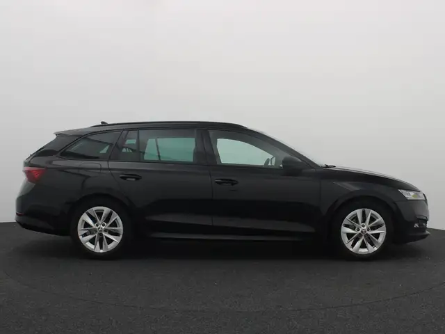 Skoda Octavia view 17