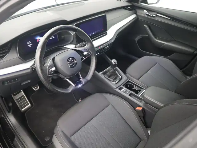 Skoda Octavia view 7