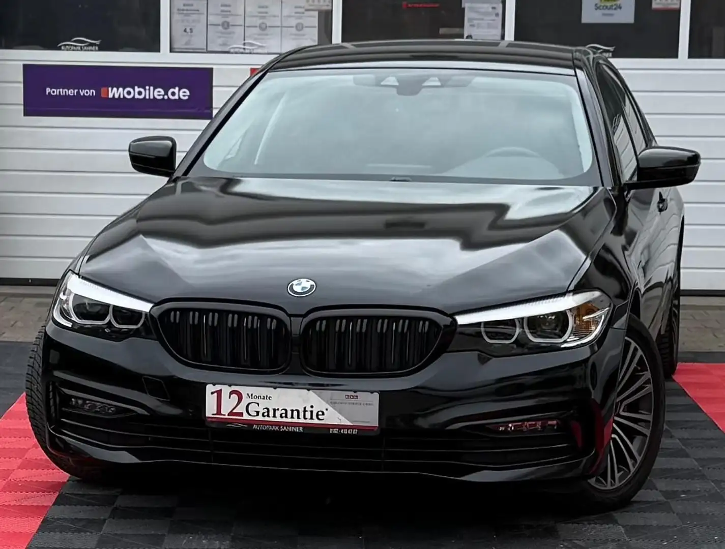 BMW 530 Lim. 530 e Sport Line Schwarz - 1