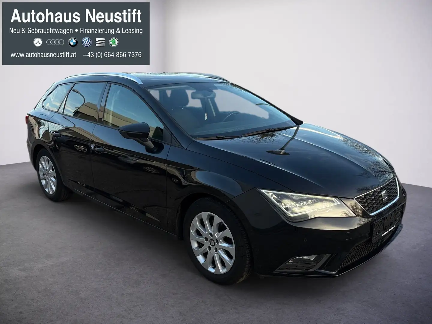 SEAT Leon 1,6 TDI CR Schwarz - 1