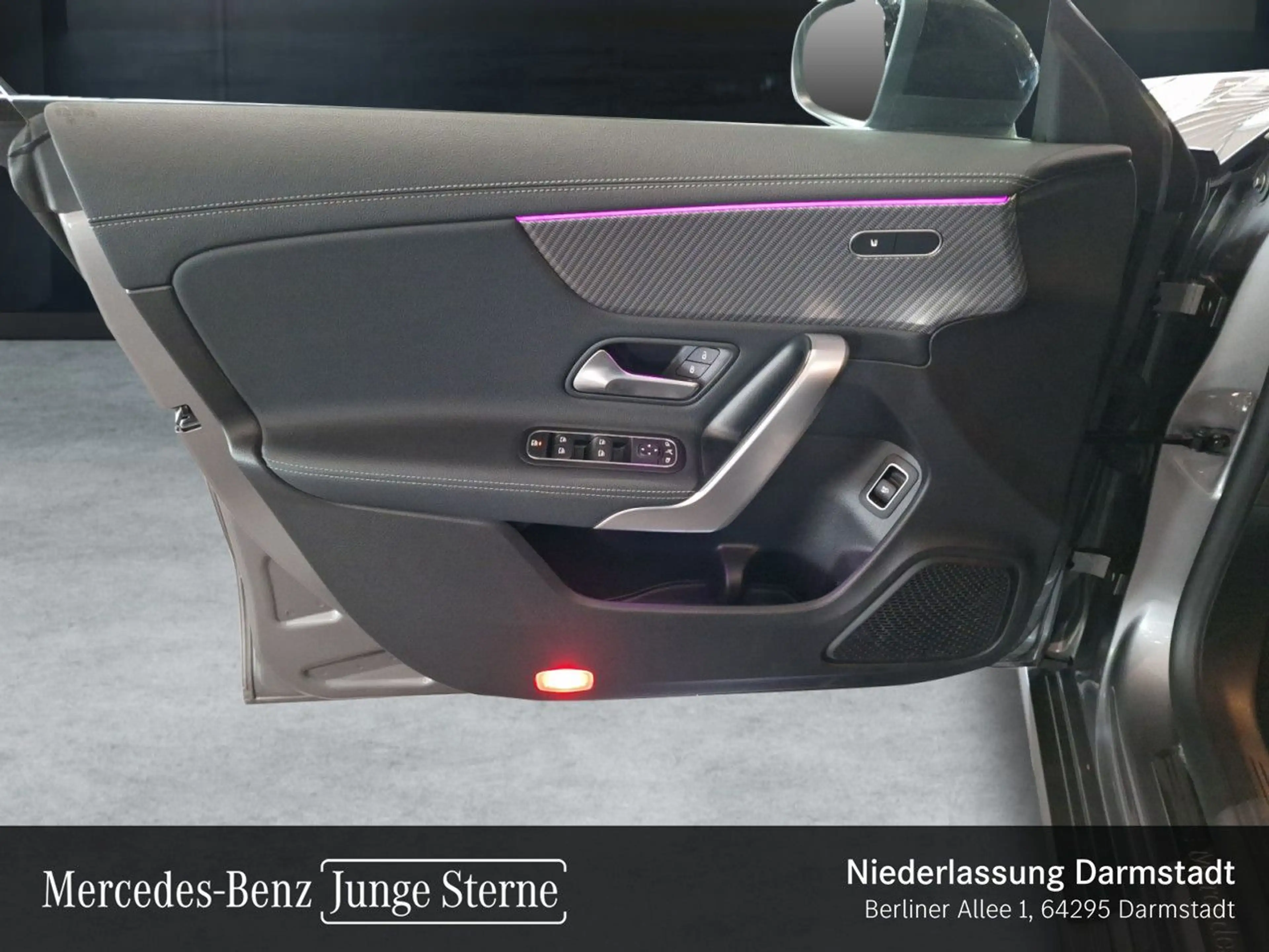 Mercedes-Benz CLA 180 PROGRESSIVE+NIGHT+PANO+360°+MULTIBEAM+7G — photo 12