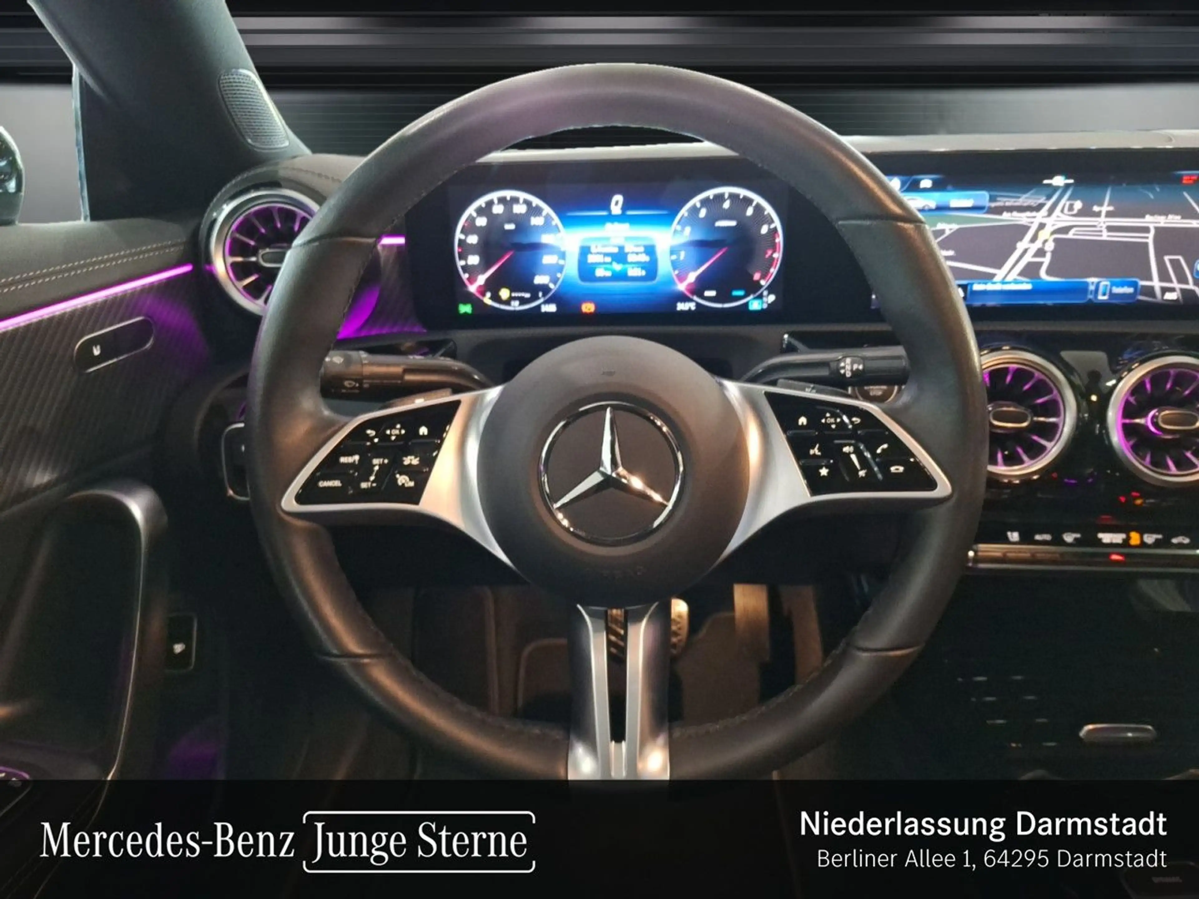 Mercedes-Benz CLA 180 PROGRESSIVE+NIGHT+PANO+360°+MULTIBEAM+7G — photo 14