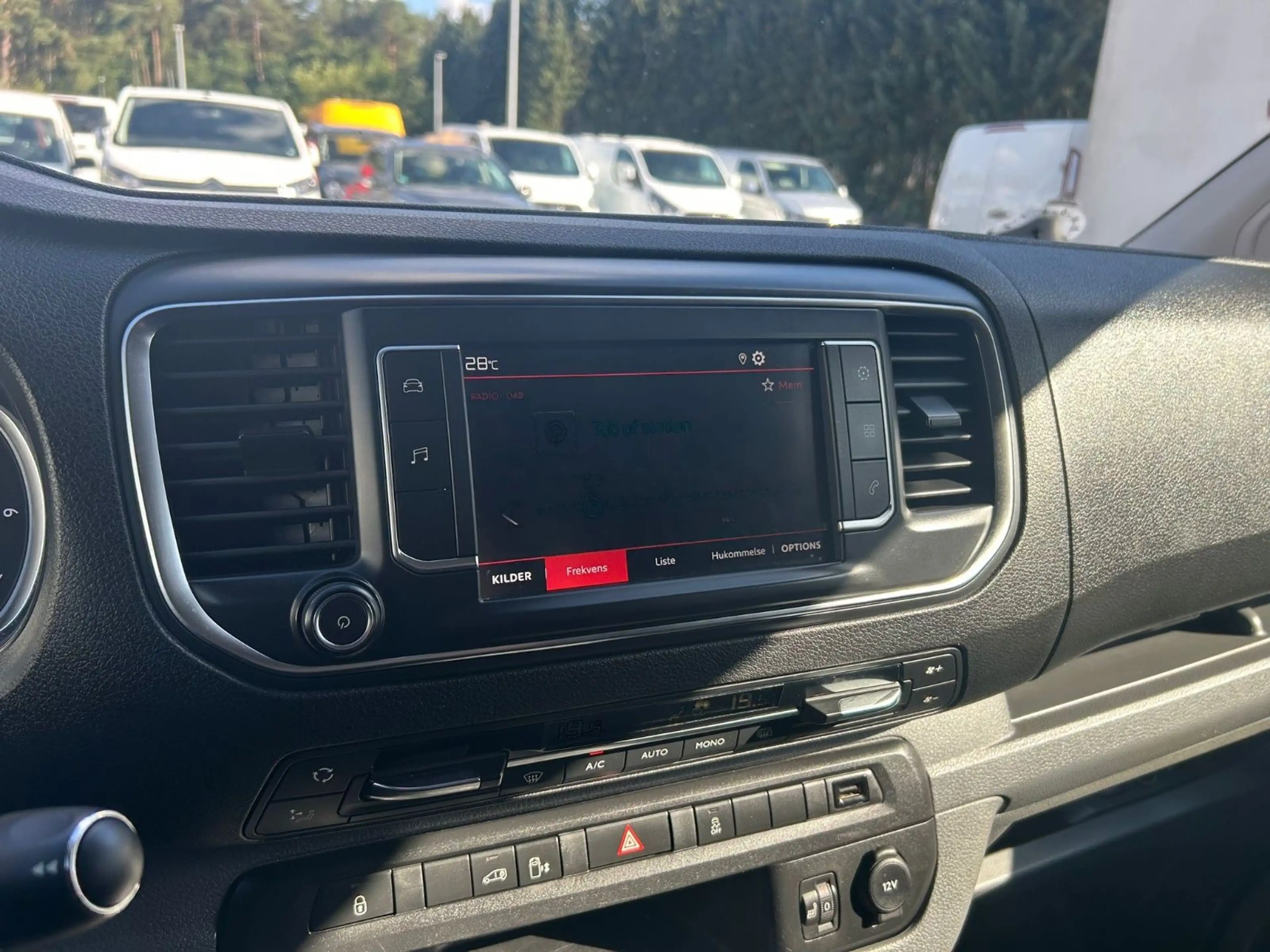 Citroen Jumpy 2.0 BLUEHDI — photo 14