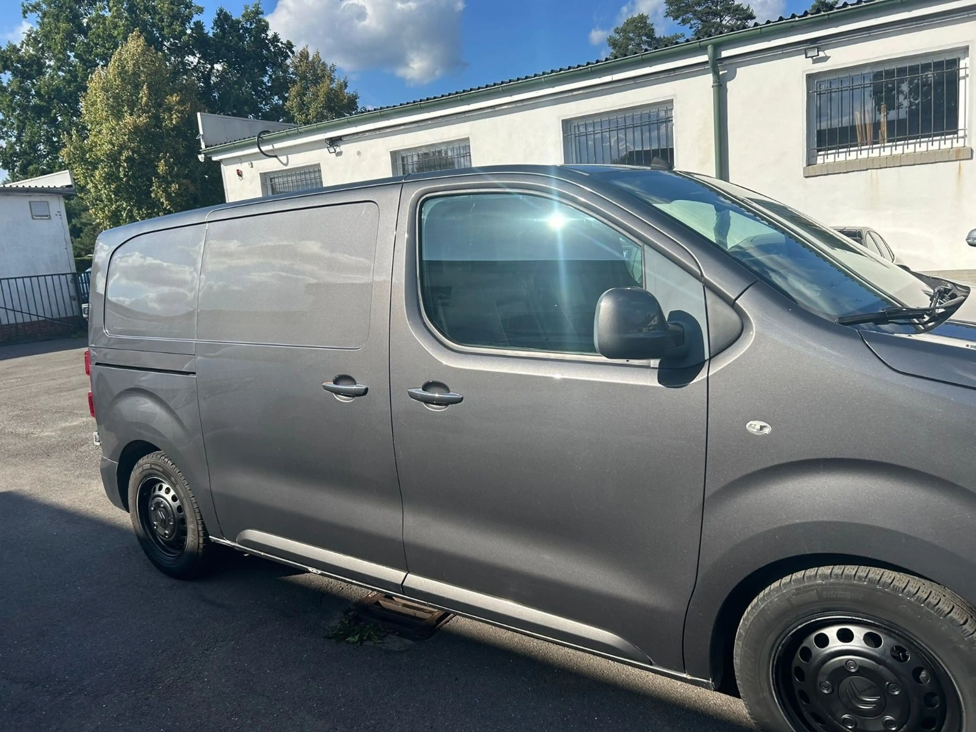 Citroen Jumpy 2.0 BLUEHDI — photo 8