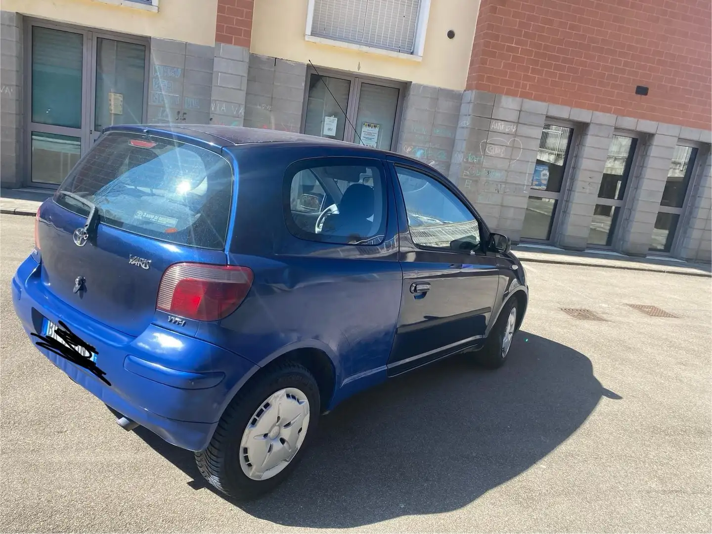 Toyota Yaris 3p 1.3 Luna - 2