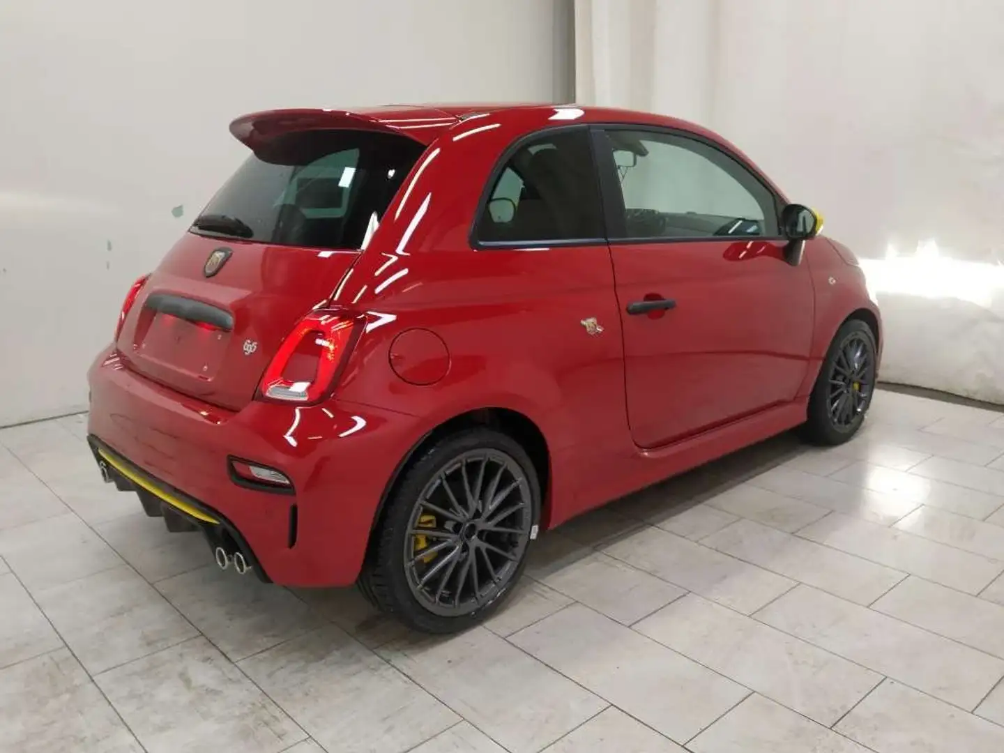 Abarth 695 1.4 t-jet 180cv Rosso - 2