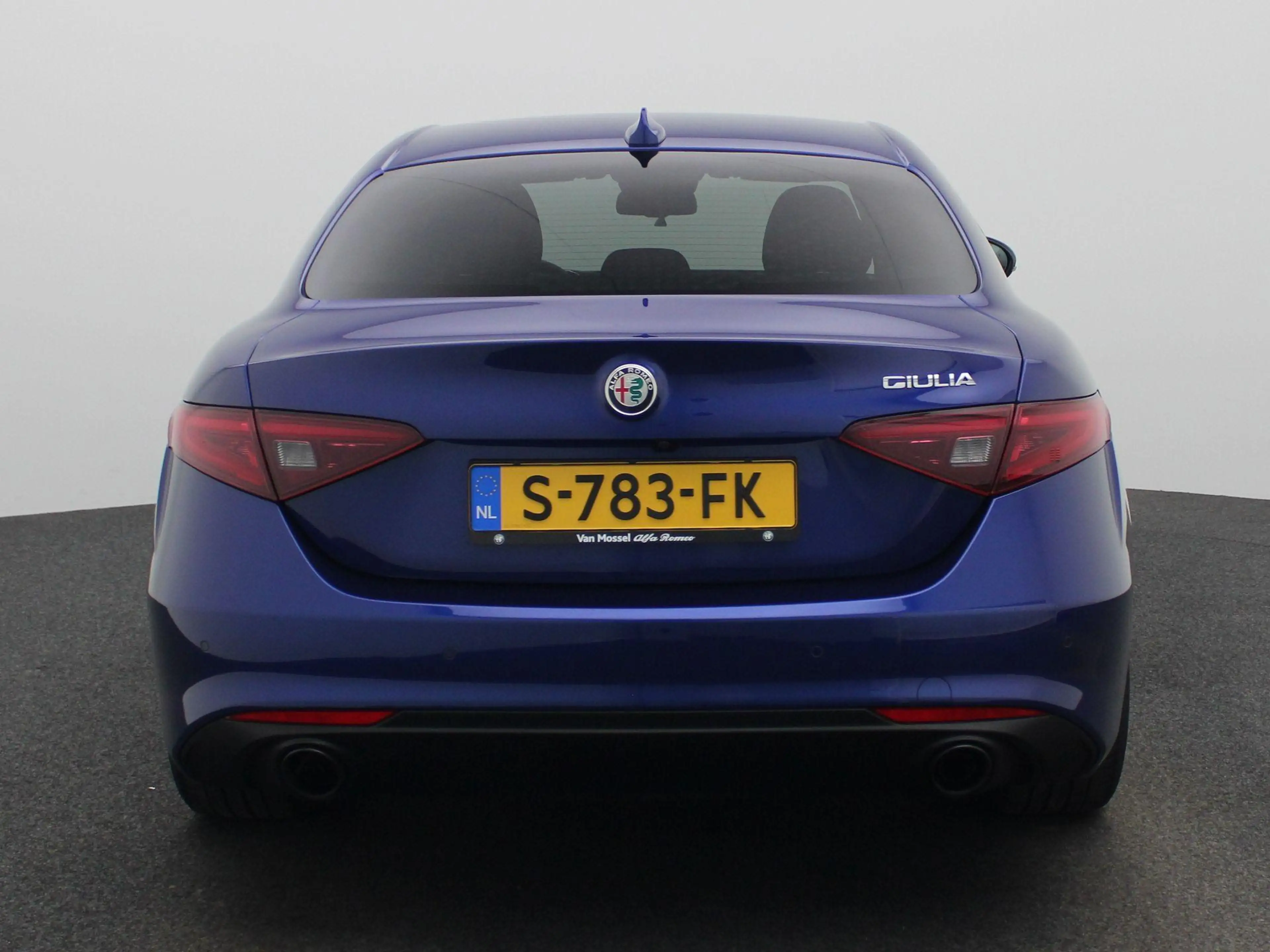 Alfa Romeo Giulia 2.0T Sprint — photo 5