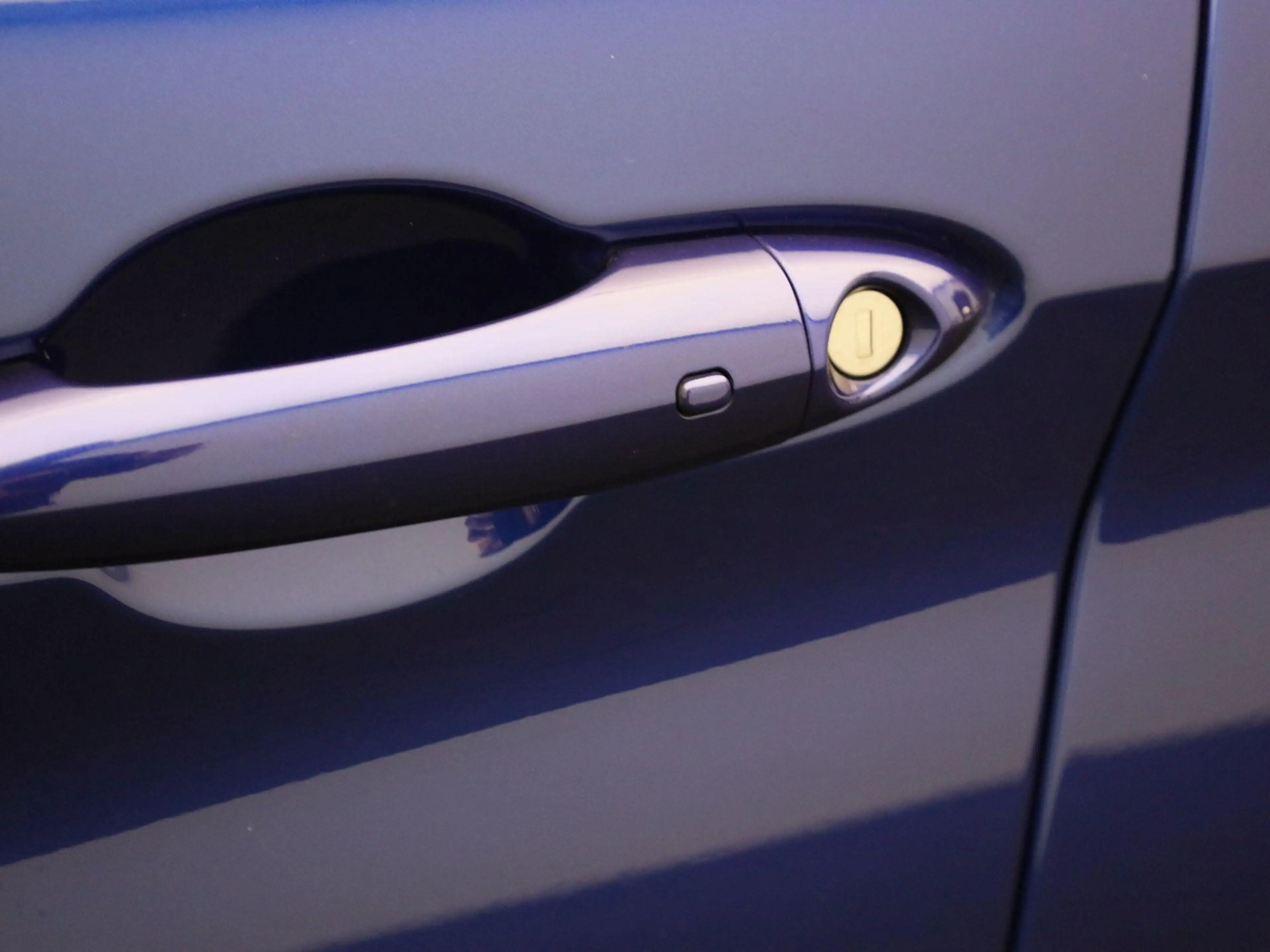Alfa Romeo Giulia 2.0T Sprint — photo 15
