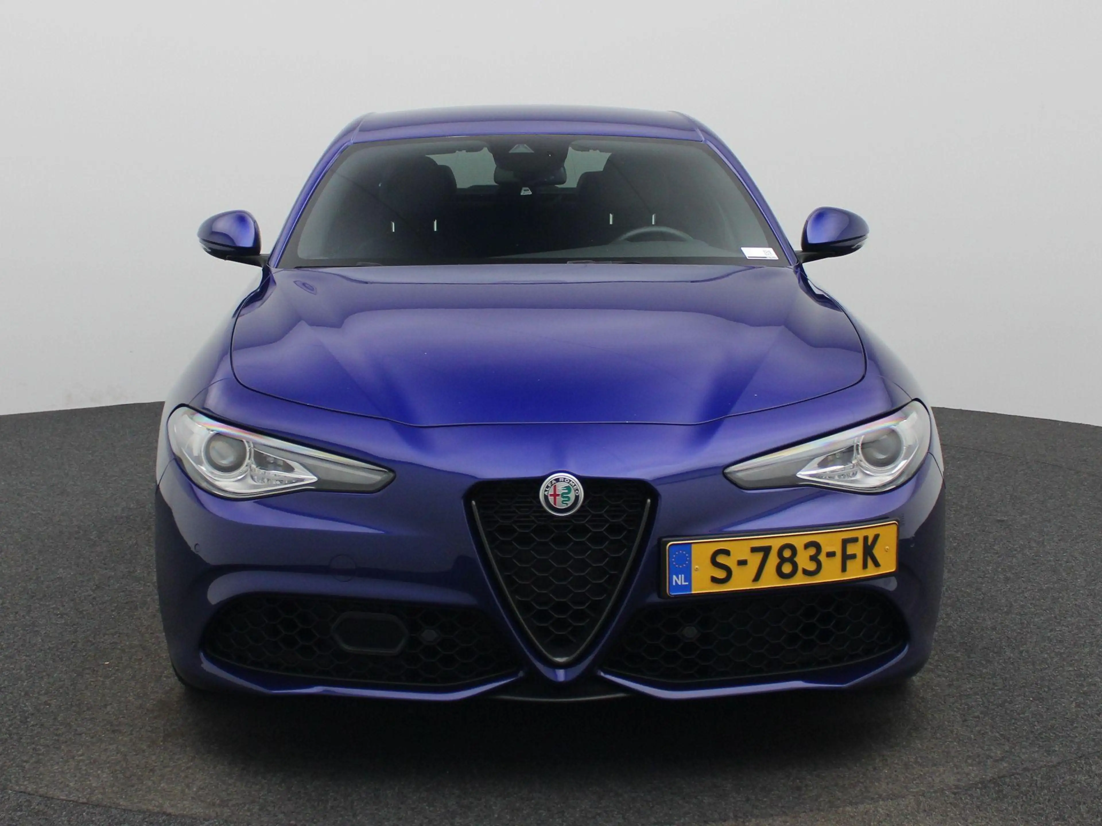 Alfa Romeo Giulia 2.0T Sprint — photo 3