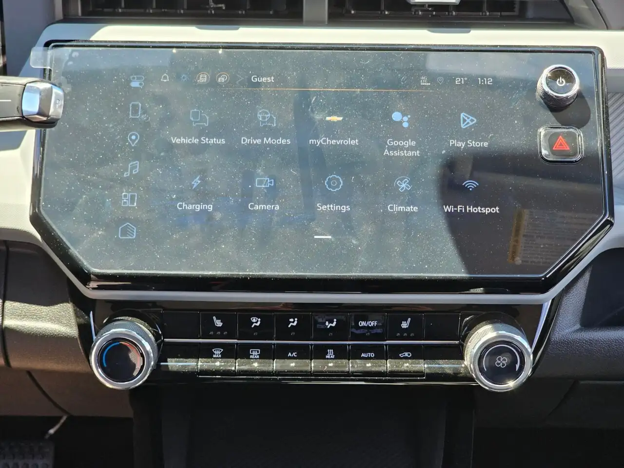 Chevrolet Bolt снимка Chevrolet Bolt