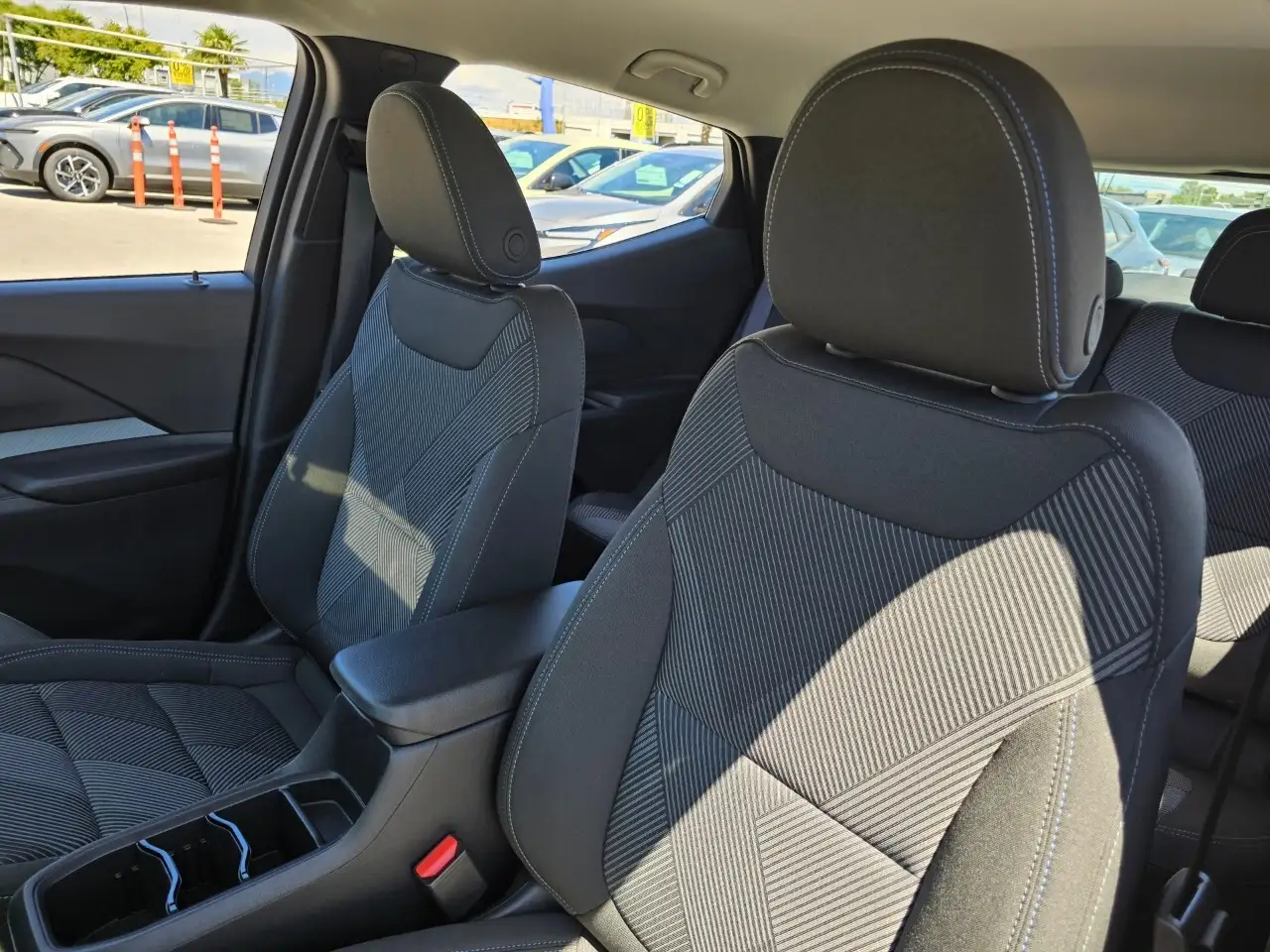 Chevrolet Bolt снимка Chevrolet Bolt