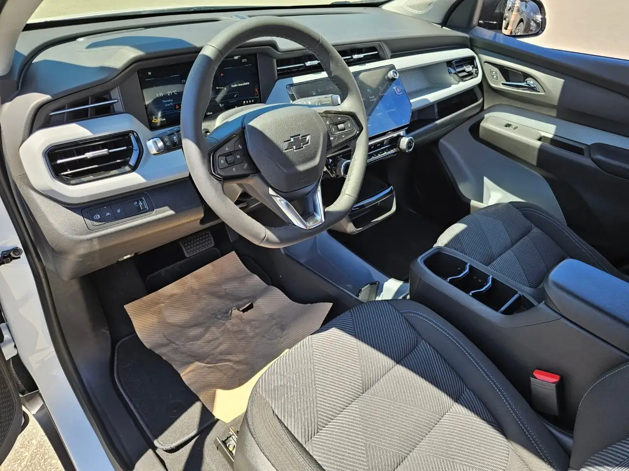 Chevrolet Bolt снимка Chevrolet Bolt