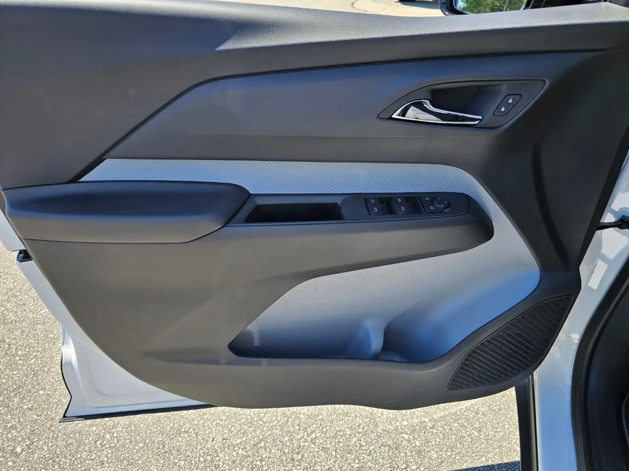 Chevrolet Bolt снимка Chevrolet Bolt
