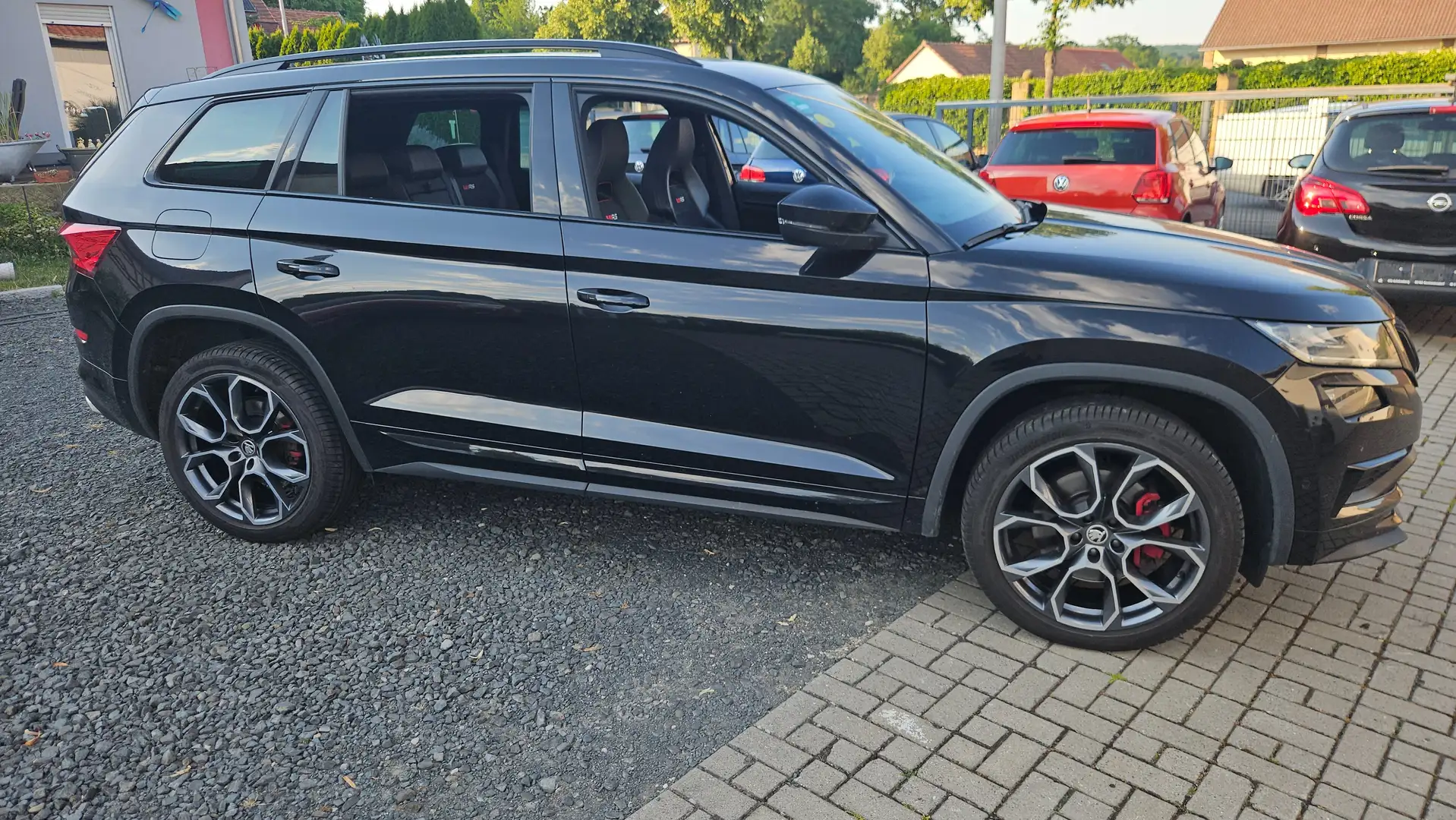 Skoda Kodiaq 2.0 Bi-TDI 4x4 DSG RS Schwarz - 2